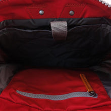 Cargar a imaxe no visor de galería, MOCHILA IMPERMEABLE BANTERÍA B VERMELLO MEDIO