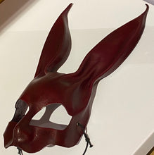 Cargar imagen en el visor de la galería, MÁSCARA CONEJO LISO
