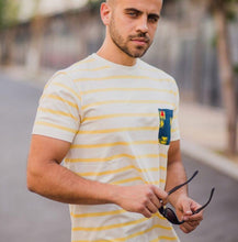Cargar imagen en el visor de la galería, CAMISETA MERU CON BOLSILLO