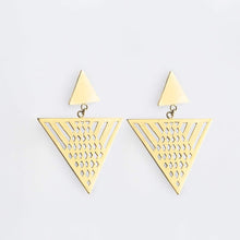 Cargar a imaxe no visor de galería, PENDENTES DIVINOS DE LATÓN CHATADO EN OURO