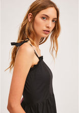 Cargar imagen en el visor de la galería, VESTIDO TIRANTES NEGRO 100% ALGODÓN