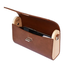 Cargar imagen en el visor de la galería, BOLSO MADERA S. SHOULDER NOA MARRON
