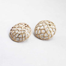 Cargar a imaxe no visor de galería, PENDENTES DE LATÓN CHATADO OURO
